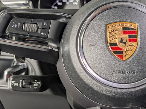 New 2026 Porsche Macan AWD/4WD image 37