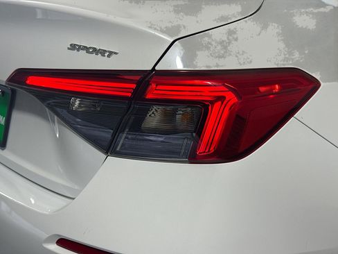 Used 2023 Honda Civic Sport image 34