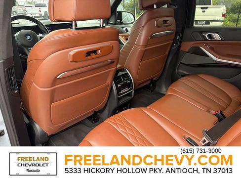 Used 2023 BMW X7 M60i w/ Executive Package AWD/4WD image 18