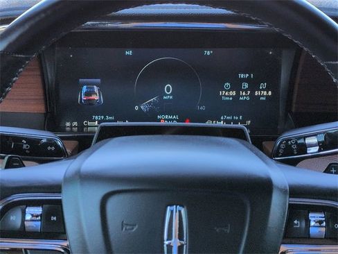Used 2023 Lincoln Navigator L Reserve image 28