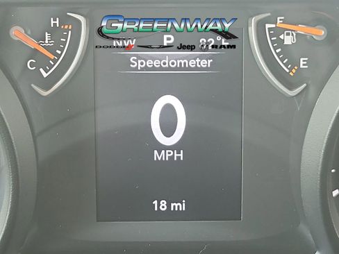 Used 2025 Jeep Gladiator Sport AWD/4WD image 29
