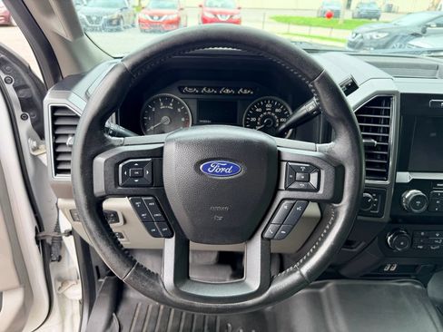 Used 2020 Ford F150 XLT w/ Equipment Group 302A Luxury AWD/4WD image 15