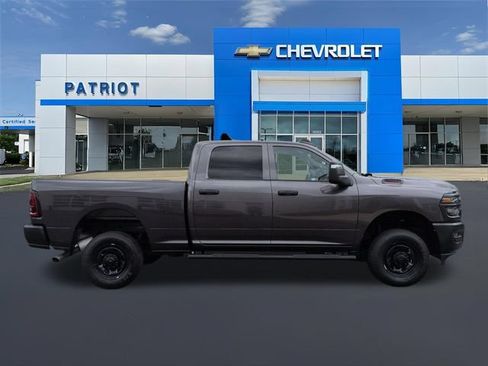 Used 2025 RAM 2500 Tradesman AWD/4WD image 11