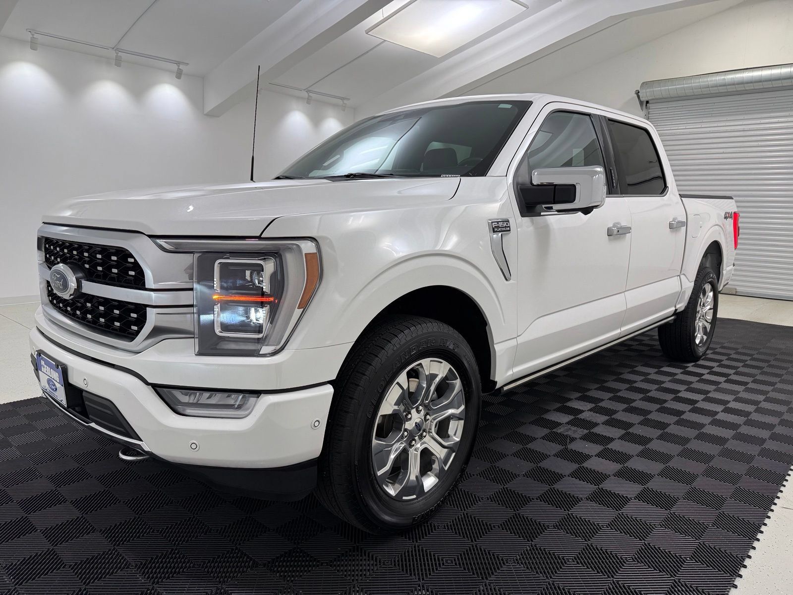 Used 2022 Ford F150 Platinum w/ Equipment Group 701A High AWD/4WD image 3