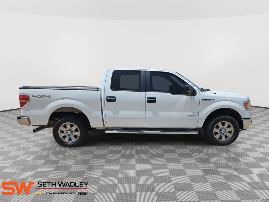 Used 2011 Ford F150 XLT w/ XLT Chrome Pkg AWD/4WD image 8
