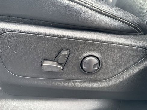 Used 2022 RAM 1500 Rebel w/ Rebel Level 2 Equipment Group AWD/4WD image 13