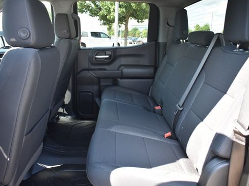 New 2026 Chevrolet Silverado 1500 Custom w/ LPO, Dark Essentials Package AWD/4WD image 19