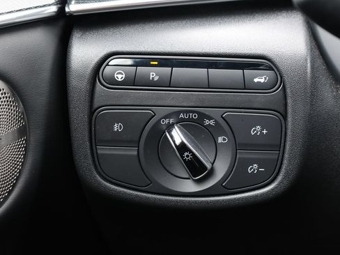 Certified 2025 INFINITI QX50 Sport AWD/4WD image 36