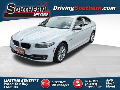 Used 2016 BMW 528i xDrive Sedan AWD/4WD image 1