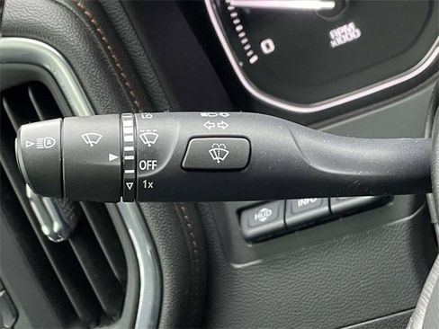 Used 2023 GMC Sierra 3500 AT4 w/ AT4 Preferred Package image 21