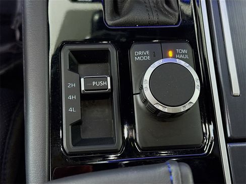 Certified 2024 Toyota Sequoia Platinum image 39