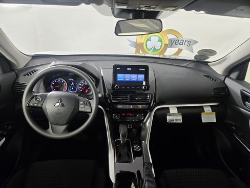 New 2026 Mitsubishi Eclipse Cross LE image 12