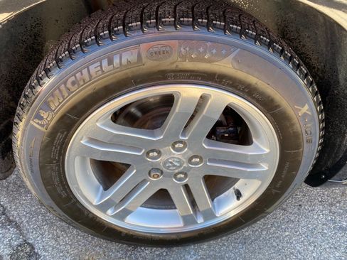 Used 2005 Dodge Magnum R/T w/ Convenience Group II image 10