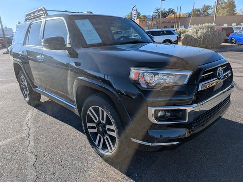 Used 2020 Toyota 4Runner 4WD image 7