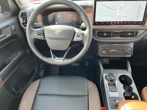 New 2026 Ford Bronco Sport Outer Banks w/ Outer Banks Tech Package+ AWD/4WD image 17