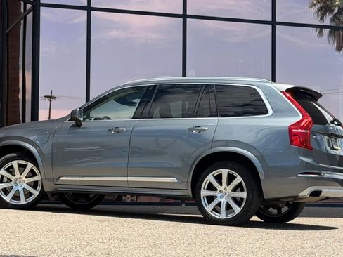 Used 2017 Volvo XC90 T8 Inscription w/ Luxury Package AWD/4WD image 7