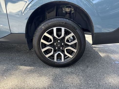 Used 2023 Ford Maverick Lariat w/ Lariat Luxury Package image 33