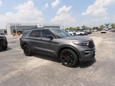 Certified 2023 Ford Explorer ST w/ Equipment Group 401A AWD/4WD image 6