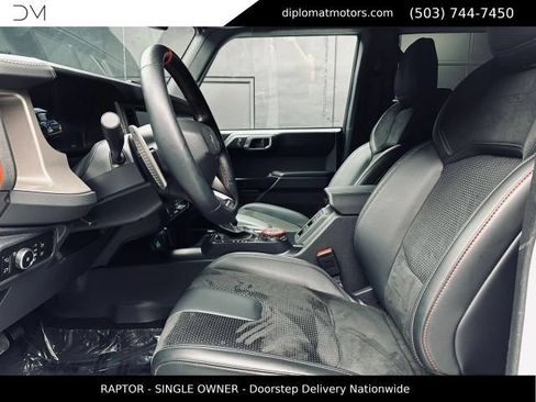 Used 2024 Ford Bronco Raptor AWD/4WD image 18