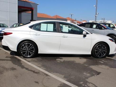 Certified 2025 Toyota Camry XLE FWD image 18