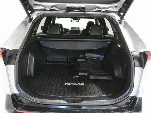 Used 2022 Toyota RAV4 XSE w/ XSE Grade Weather Package image 8