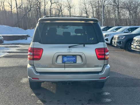 Used 2003 Toyota Sequoia SR5 image 4