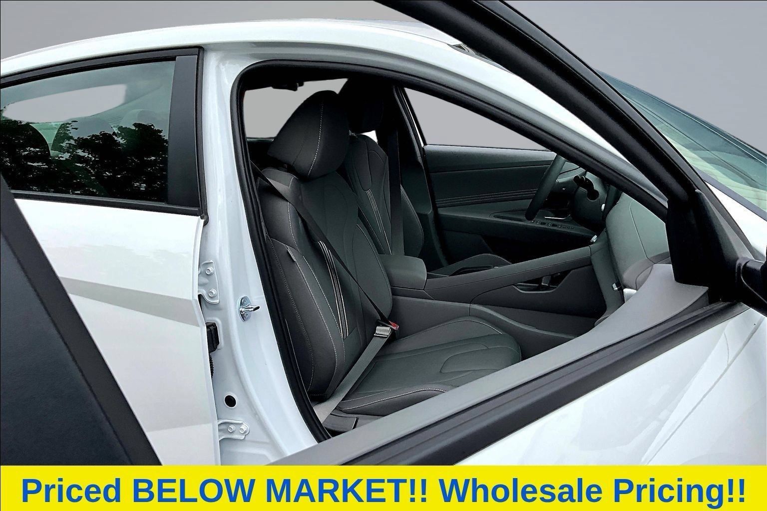 Used 2026 Hyundai Elantra Sport FWD image 7