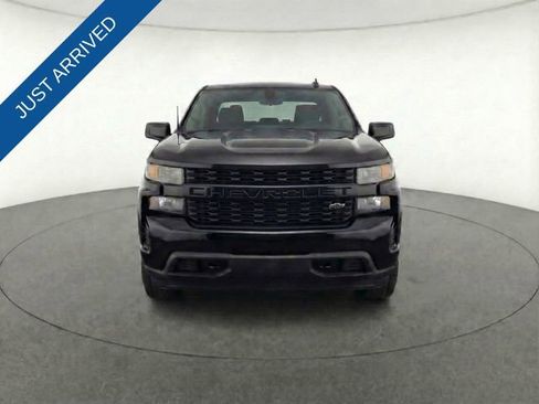 Used 2022 Chevrolet Silverado 1500 Custom w/ LPO, Blackout Package image 12
