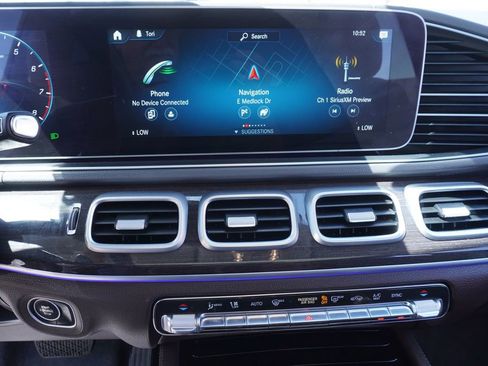 Used 2020 Mercedes-Benz GLS 450 4MATIC image 21