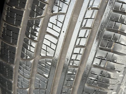 Used 2025 Volkswagen Taos SE image 28