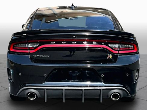 Used 2019 Dodge Charger Scat Pack w/ Plus Group RWD image 9