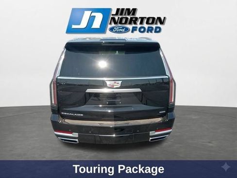 Used 2025 Cadillac Escalade Premium Luxury w/ Touring Package AWD/4WD image 9