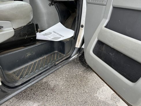 Used 2011 Ford E-250 and Econoline 250 Extended w/ Commercial Cargo Van Pkg image 14