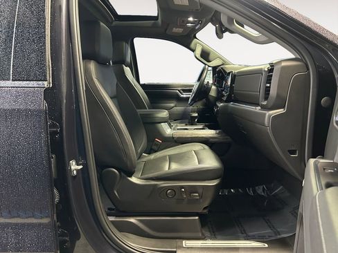 Used 2023 Chevrolet Silverado 1500 LTZ image 10