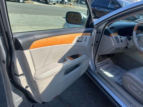 Used 2006 Toyota Avalon Limited FWD image 15