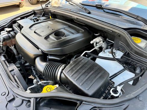 Used 2020 Jeep Grand Cherokee Overland AWD/4WD image 20