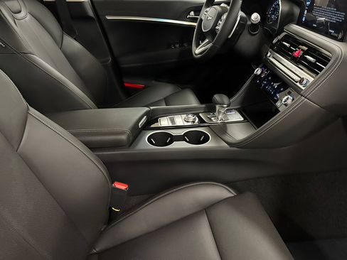 New 2026 Genesis G70 2.5T RWD image 15