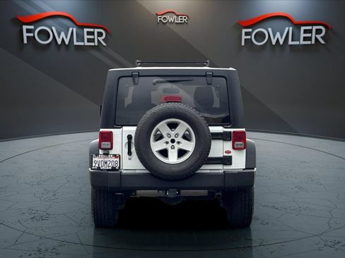Used 2016 Jeep Wrangler Unlimited Sport w/ Quick Order Package 24S AWD/4WD image 4