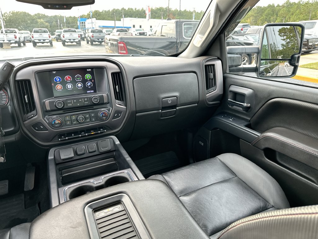 Used 2016 GMC Sierra 2500 SLT w/ All-Terrain HD Package AWD/4WD image 20