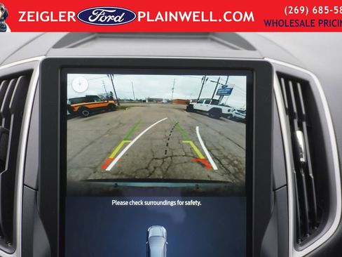 Used 2024 Ford Edge SEL w/ Convenience Package image 18