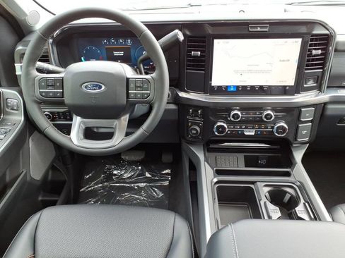 New 2026 Ford F350 Lariat w/ Black Appearance Package AWD/4WD image 18