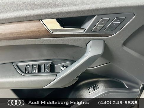 Certified 2023 Audi Q5 2.0T Premium w/ Convenience Package AWD/4WD image 25