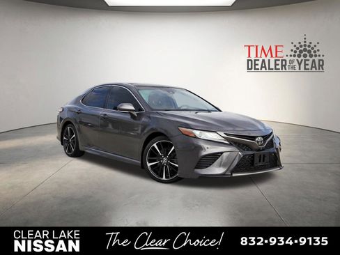 Used 2018 Toyota Camry XSE w/ Driver Assist Package image 1