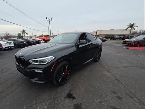 Used 2021 BMW X6 M50i w/ Executive Package image 1