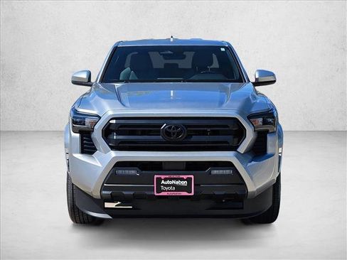 Used 2025 Toyota Tacoma SR5 AWD/4WD image 2