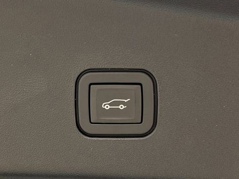 New 2026 Cadillac Vistiq Premium Luxury image 24