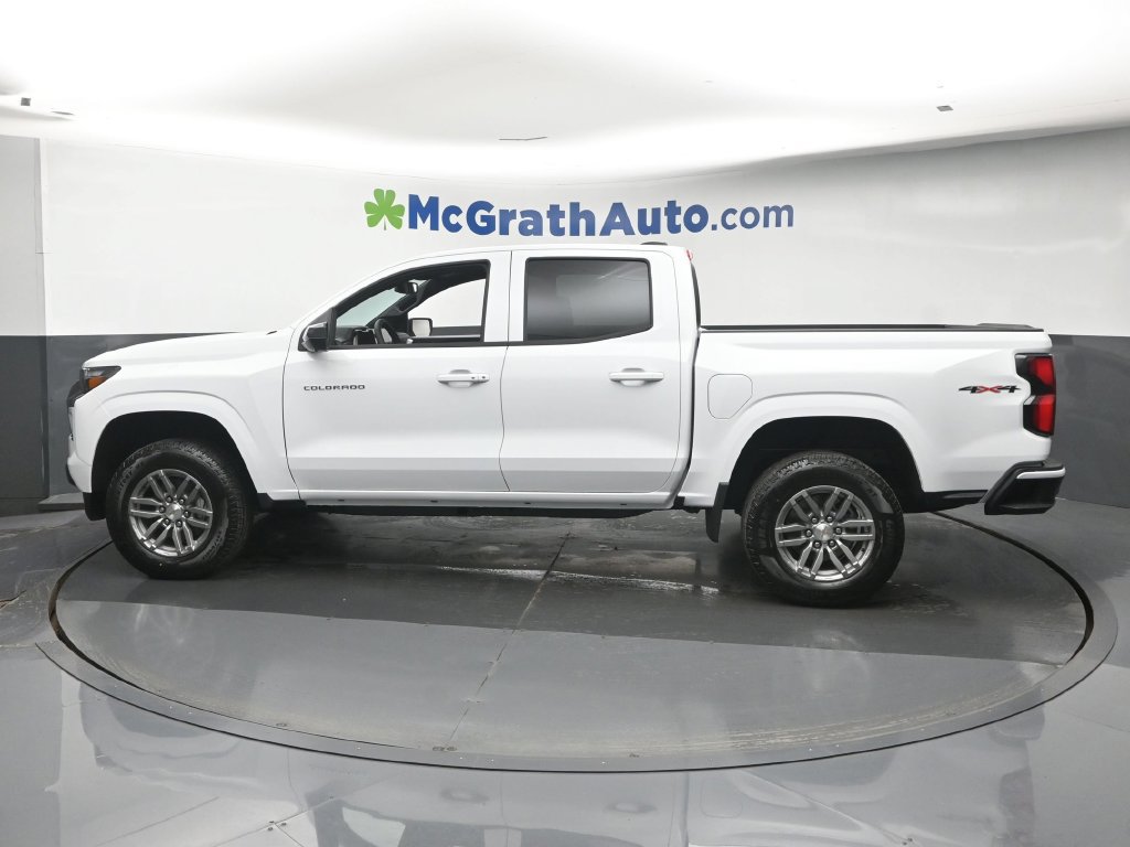 New 2026 Chevrolet Colorado LT w/ LT Convenience Package AWD/4WD image 24