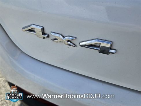 Used 2024 Jeep Compass Limited image 11