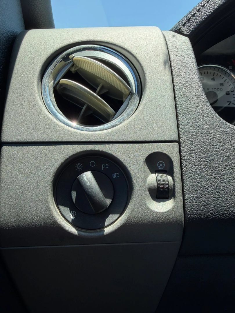 Used 2008 Ford F150 XLT AWD/4WD image 31