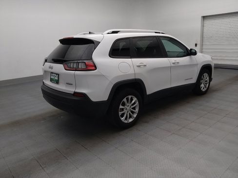 Used 2021 Jeep Cherokee Latitude FWD image 10